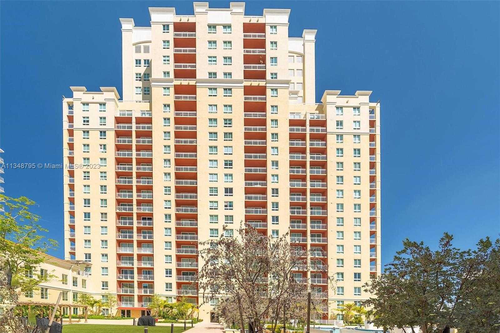 Condominium in Miami, Florida 11622739