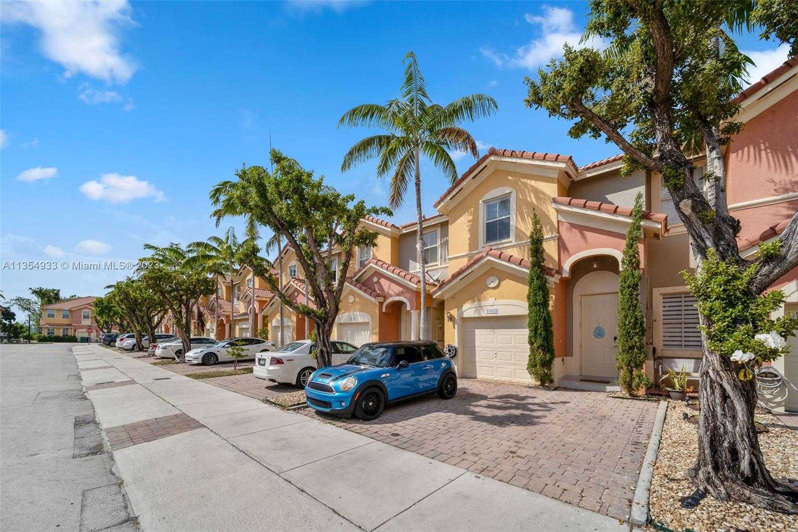 Residential in Miami, Florida 11622762