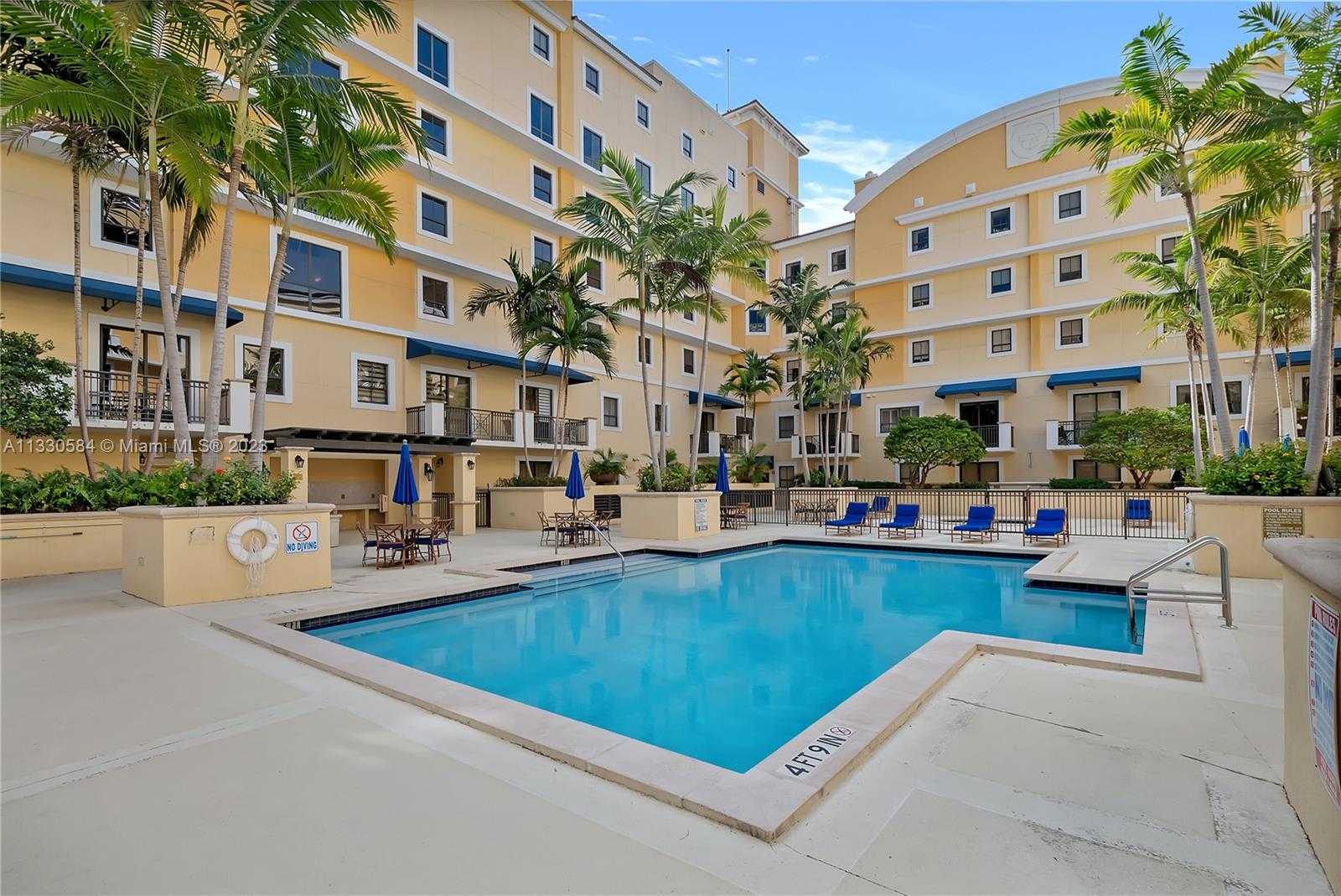 公寓 在 Miami, Florida 11622777