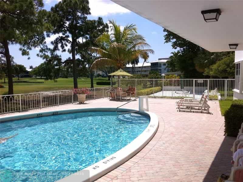 Condominium in Coral Ridge Isles, Florida 11622862