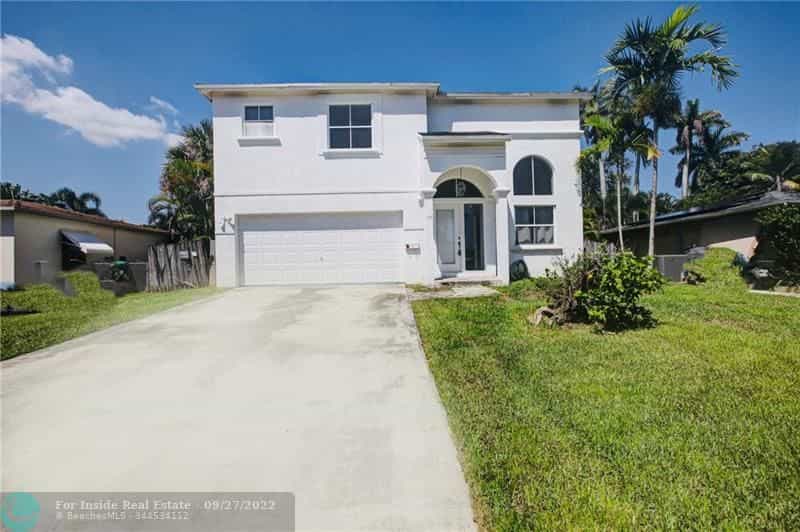 房子 在 Dania Beach, Florida 11622870