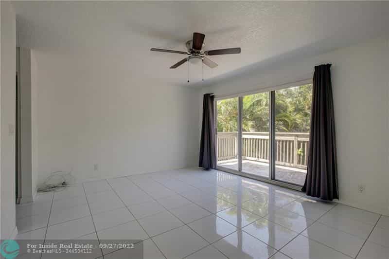 Dom w Dania Beach, Florida 11622870