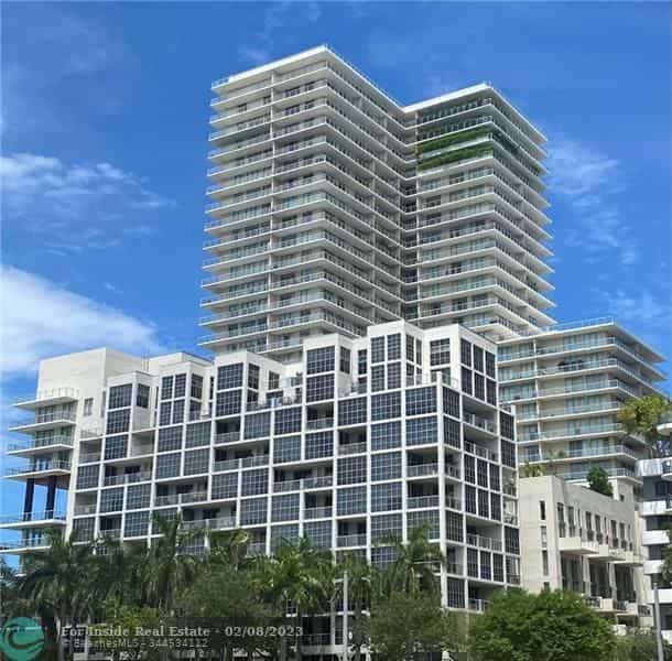 Condominium in Miami, Florida 11622876