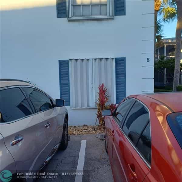 Condominium in Fort Lauderdale, Florida 11622879