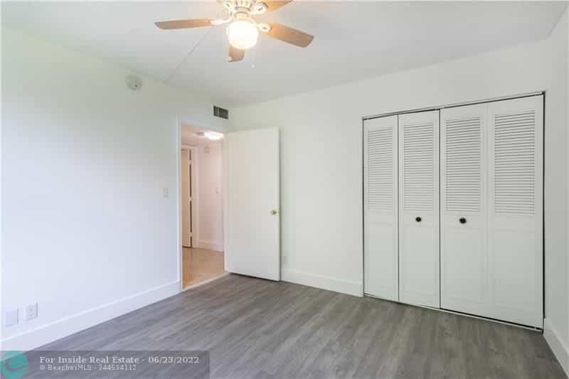 Condominium in Margate, Florida 11622888