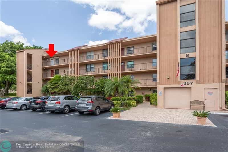 Condominium in Margate, Florida 11622888