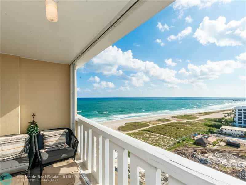 Condominium in Pompano Beach, Florida 11622912