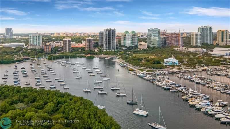 Condominium in Hoogten met uitzicht op de oceaan, Florida 11622922