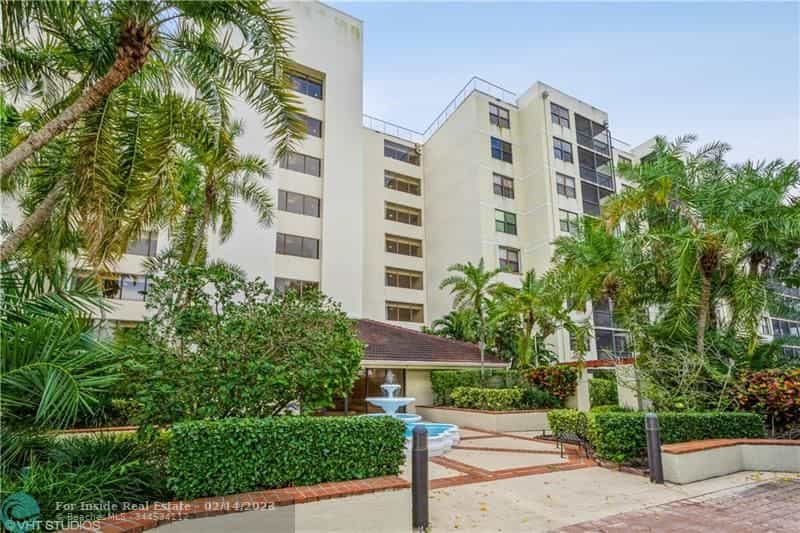 公寓 在 皇家棕櫚島, 佛羅里達 11622930