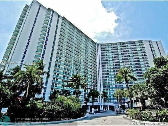 Condominium in Golden Beach, Florida 11622957