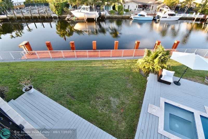 Hus i Sunny Isles Beach, Florida 11622968