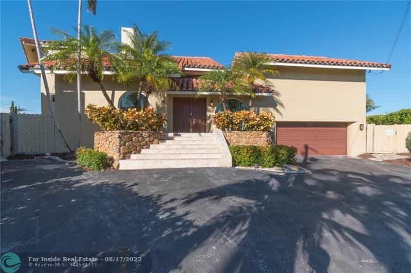 House in North Miami Beach, Florida 11622968