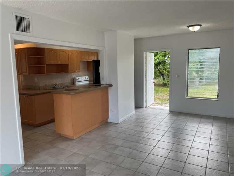 House in Middle River Vista, Florida 11622970