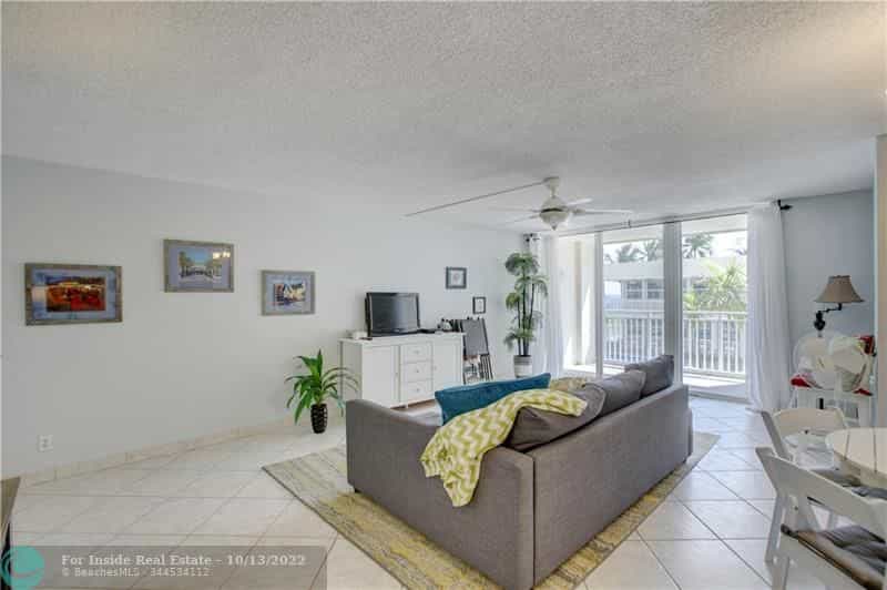 Condominio en Fort Lauderdale, Florida 11622981