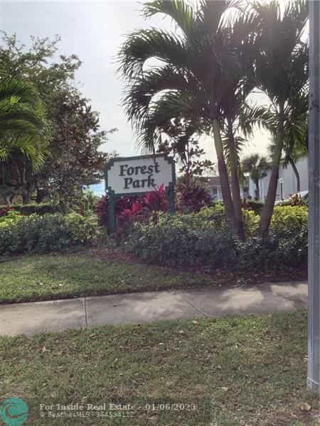 Eigentumswohnung im Coral Springs, Florida 11623012
