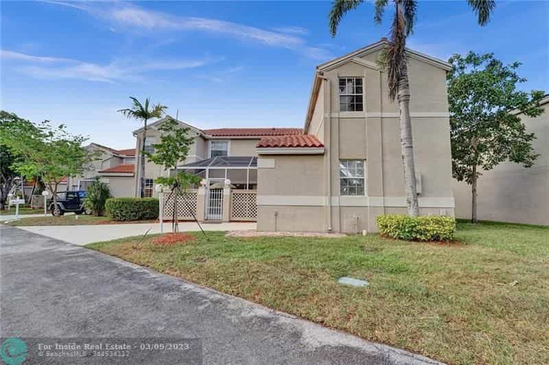 House in Cooper City, Florida 11623017