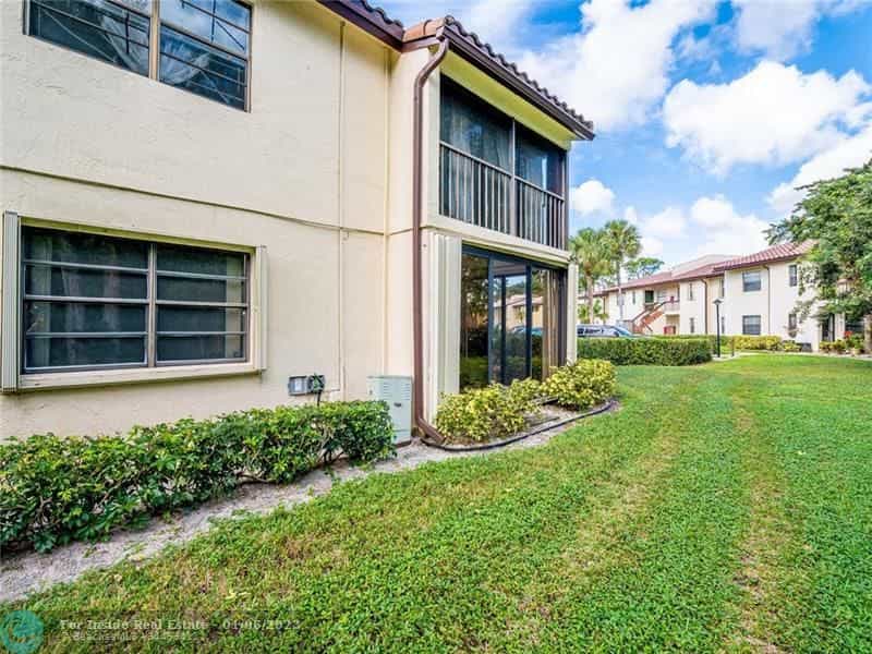 Condominium in Boca Raton, Florida 11623042