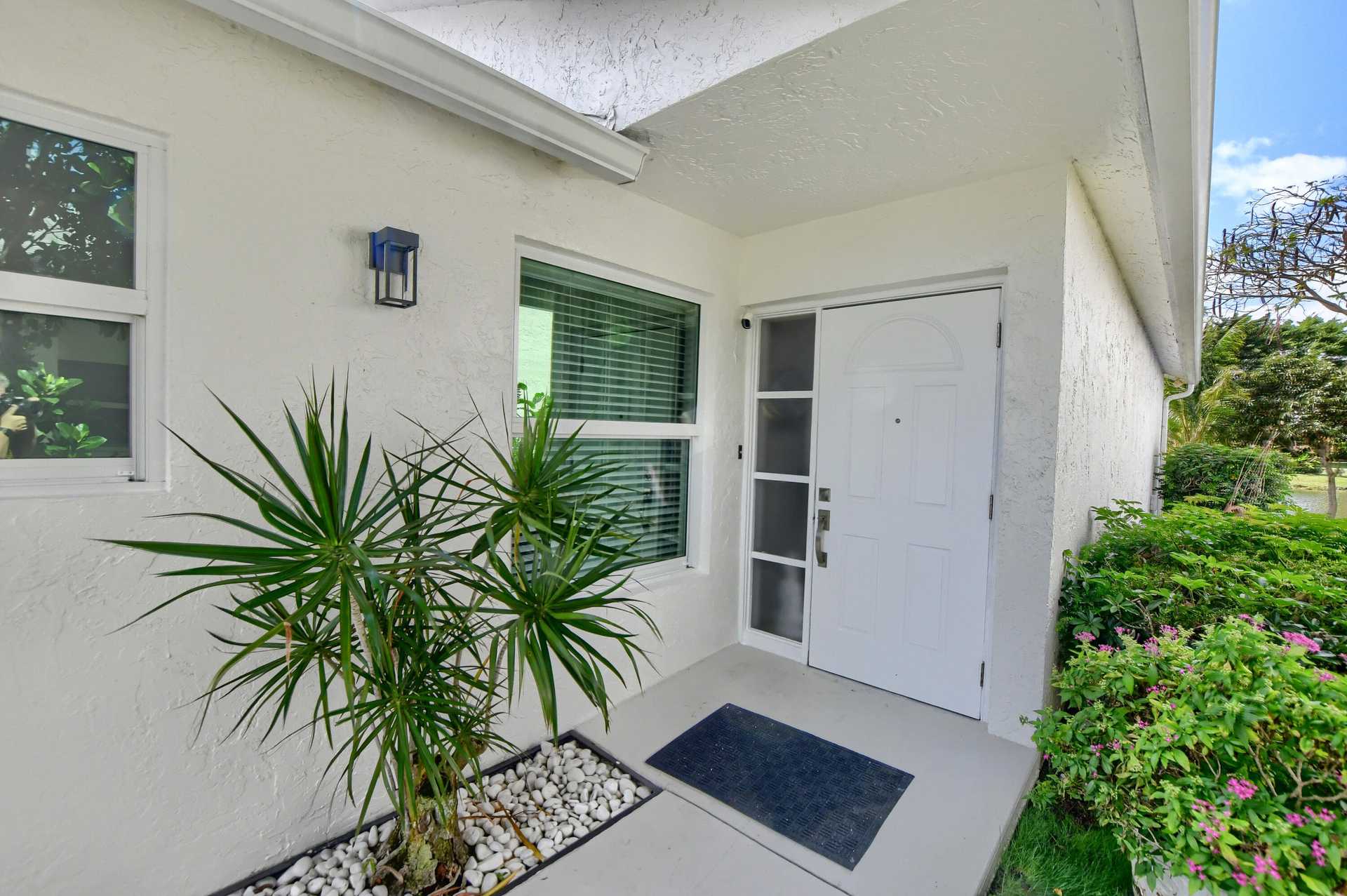 House in Hamptons at Boca Raton, Florida 11623067