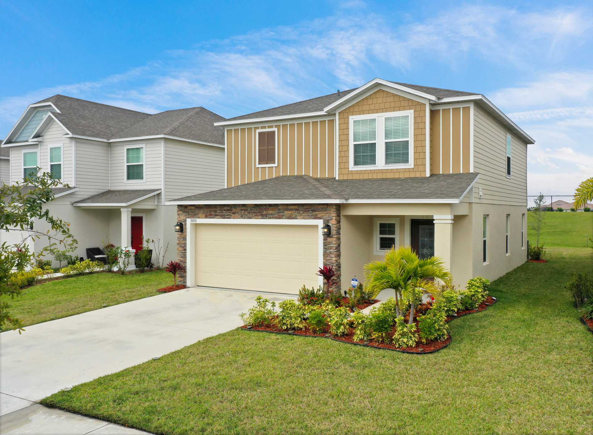 House in Carlton, Florida 11623103
