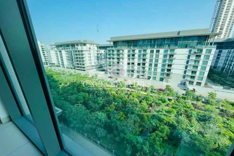 Condominium in Dubai, Dubayy 11623226