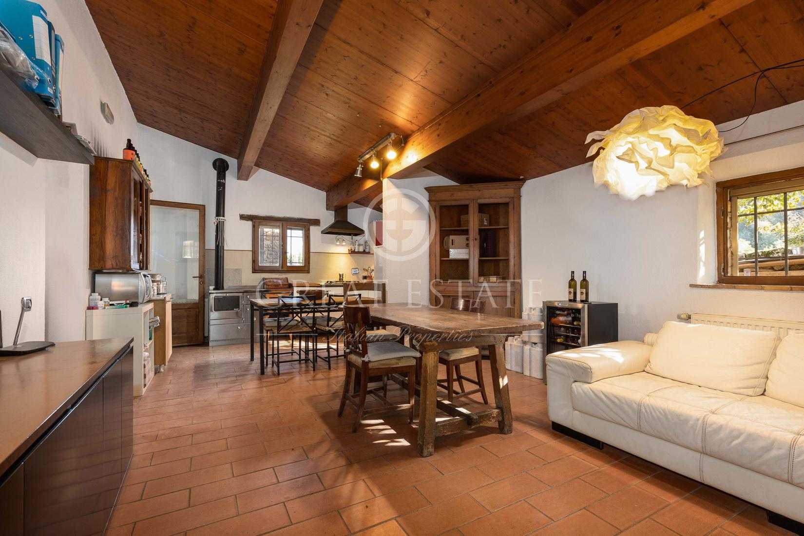 بيت في Monteriggioni, Tuscany 11623290
