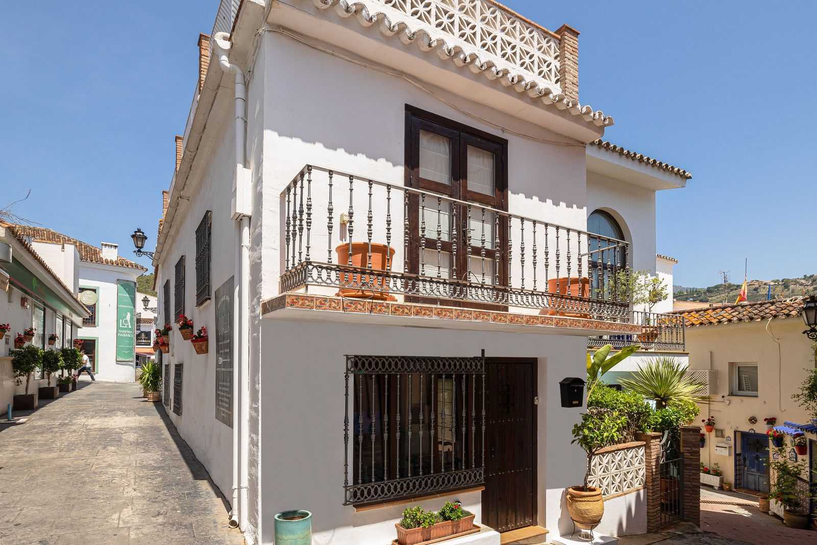 Casas Múltiplas no Benahavis, Andaluzia 11623384