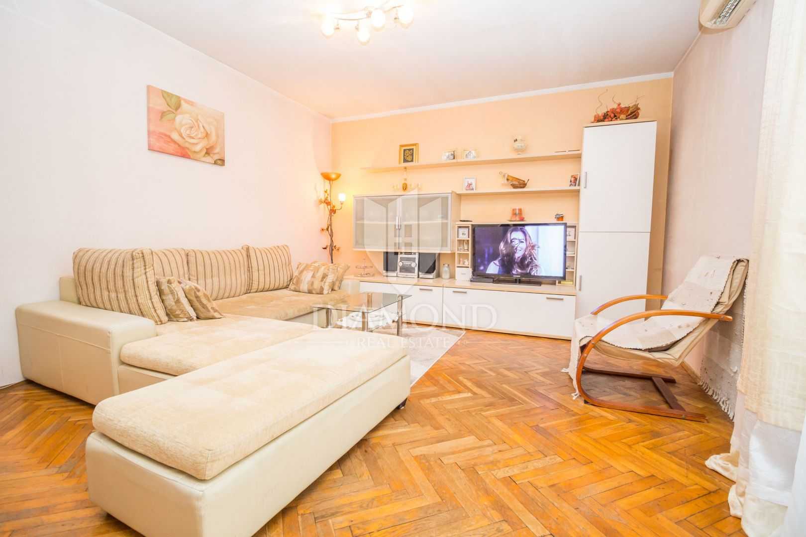 公寓 在 羅維尼, 伊斯塔斯卡·祖帕尼亞 11623771