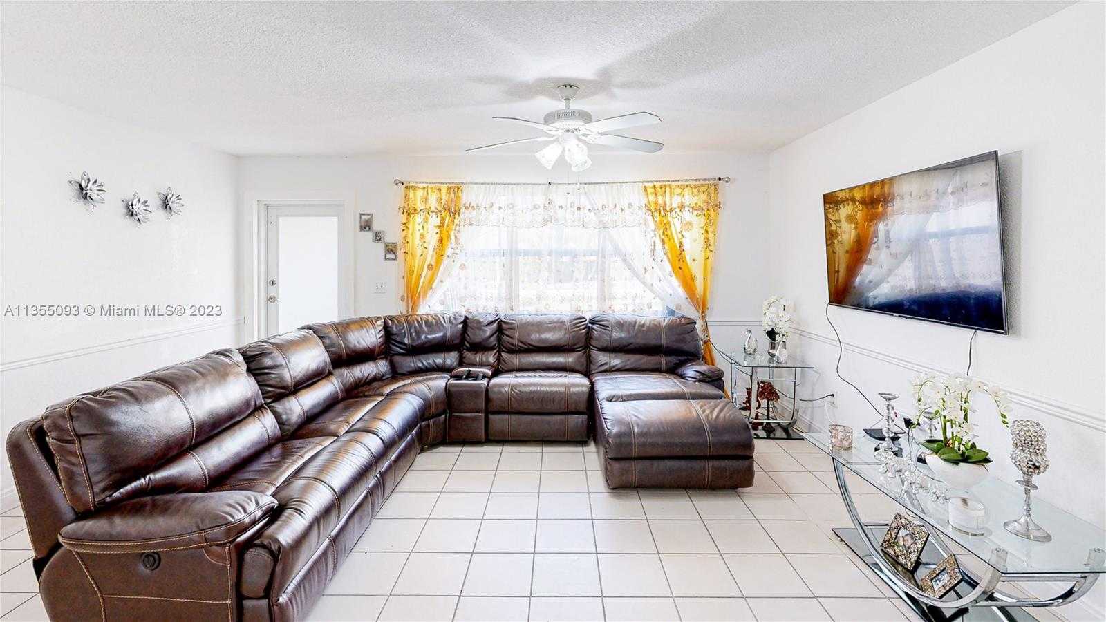 Residencial en Homestead, Florida 11623945