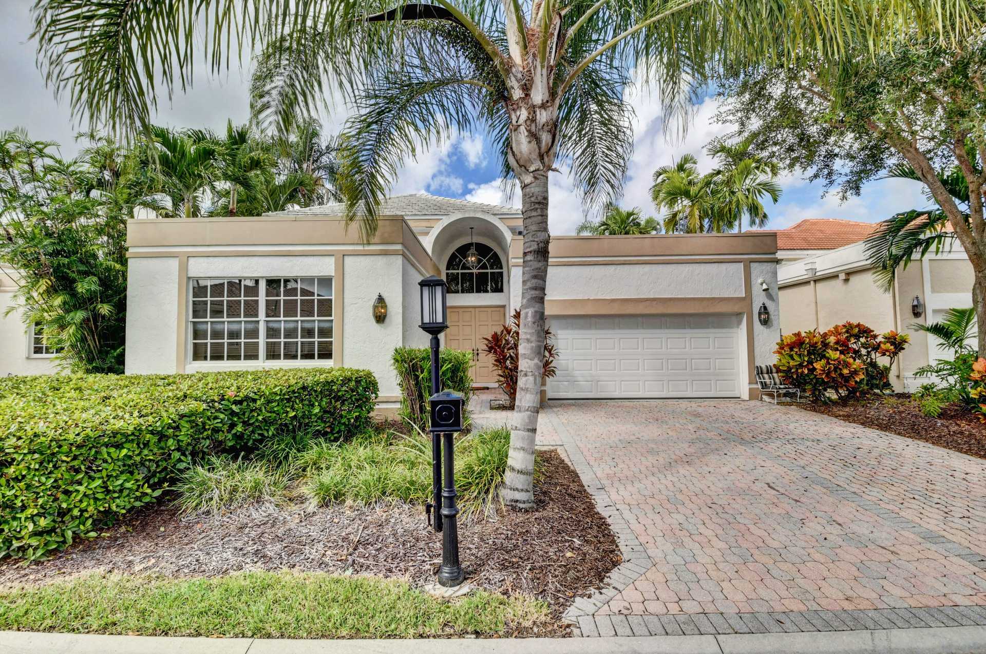 House in Boca Del Mar, Florida 11623963