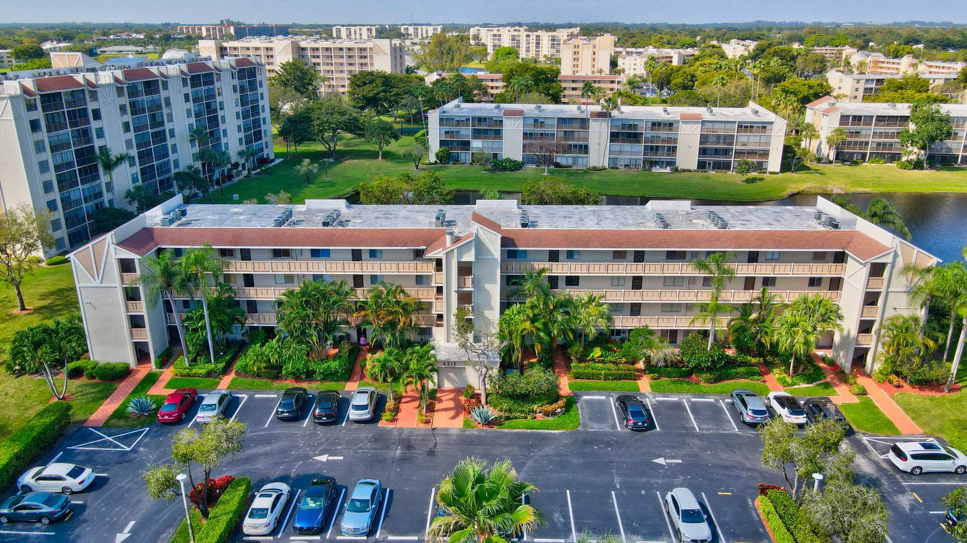 Condominium in Dorpen van Oriole, Florida 11623969