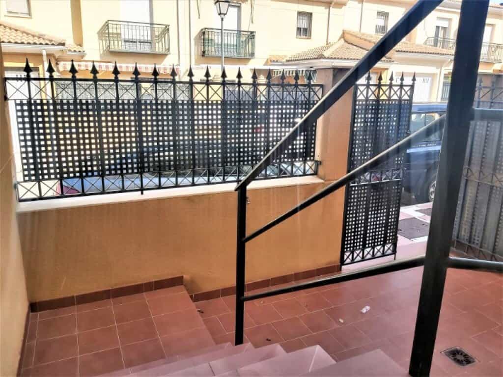 House in Mancha Real, Andalusia 11623992