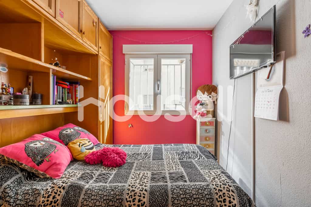 Condominium in Armilla, Andalucía 11624041