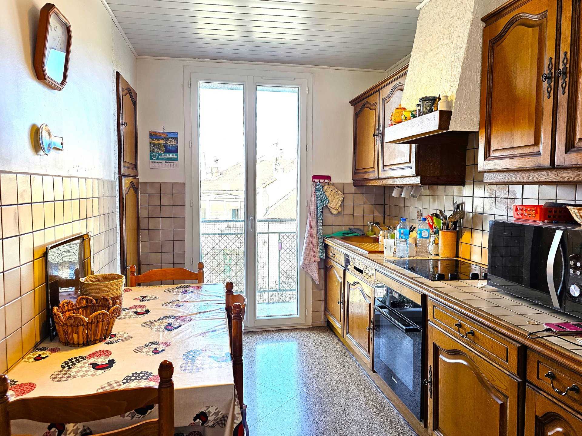 Condominium in Saint-Jerome, Provence-Alpes-Cote d'Azur 11624127