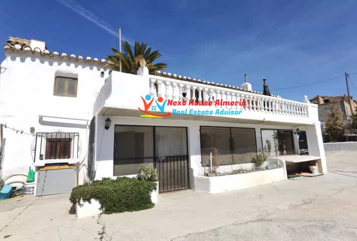 Rumah di Caniles, Andalusia 11625233