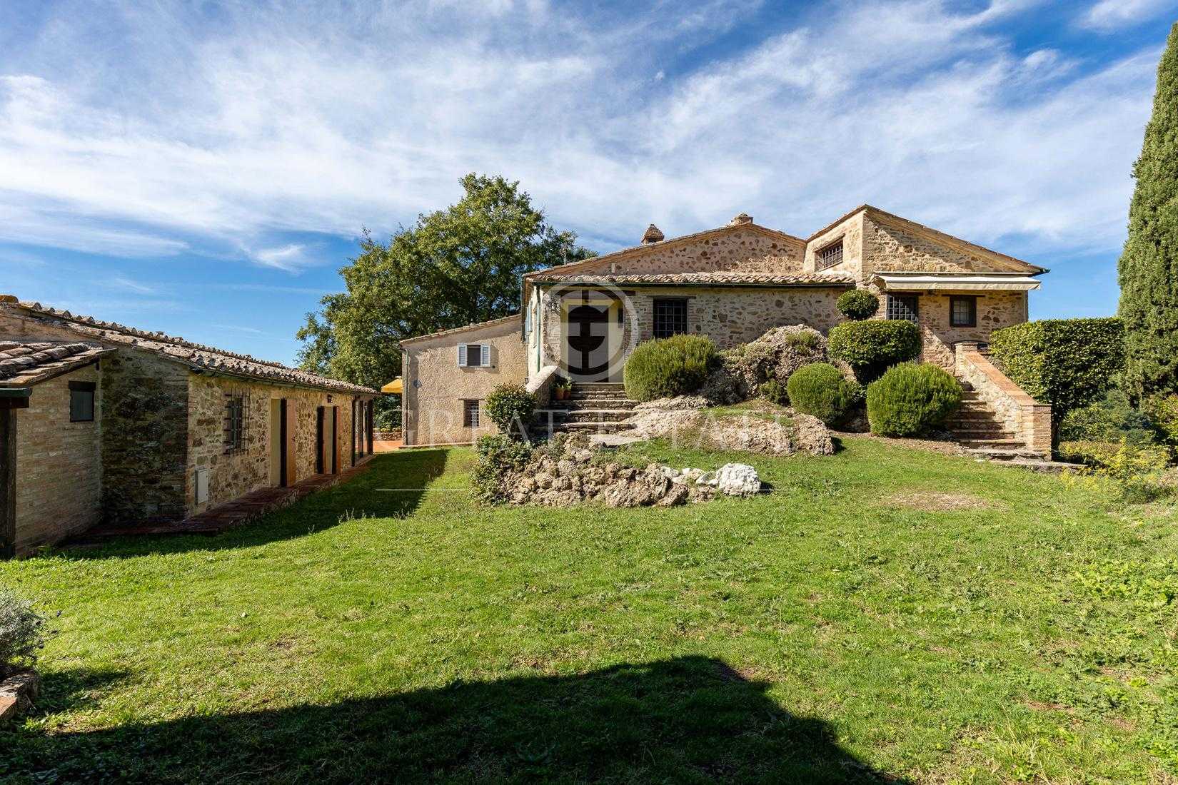 بيت في Radicondoli, Tuscany 11625273