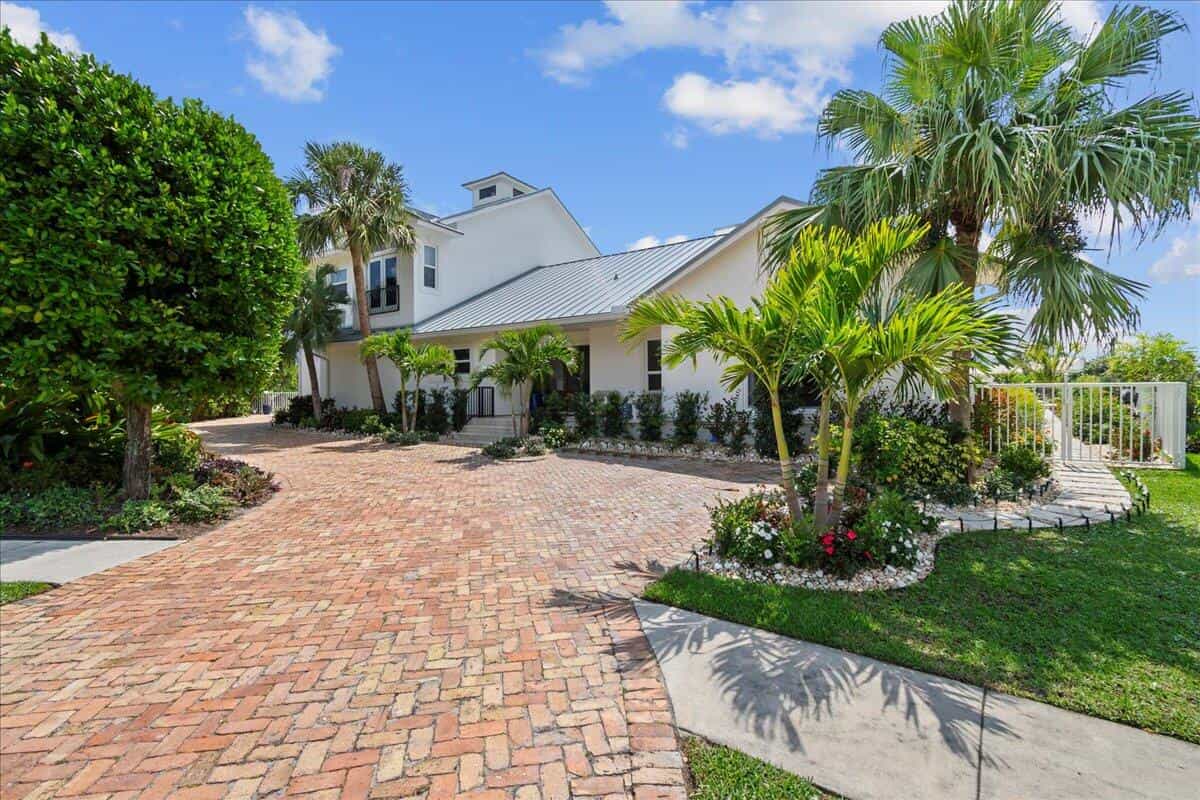 House in Jupiter Inlet Colony, Florida 11625568
