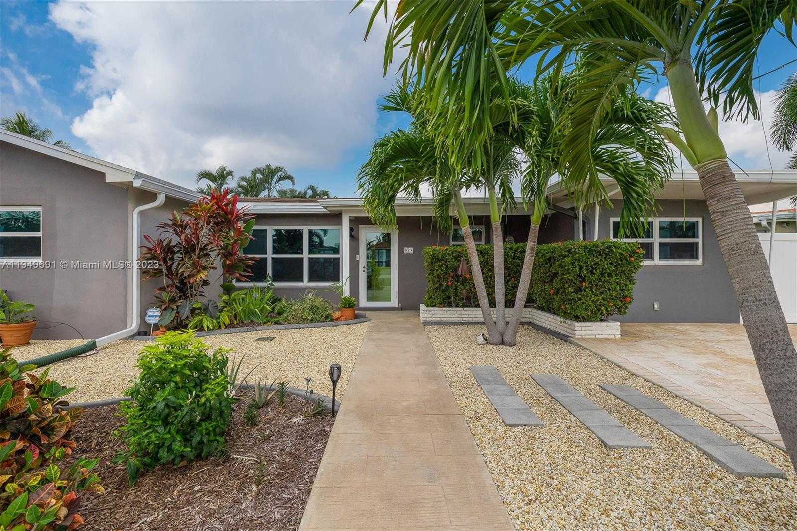 House in Dania Beach, Florida 11625582