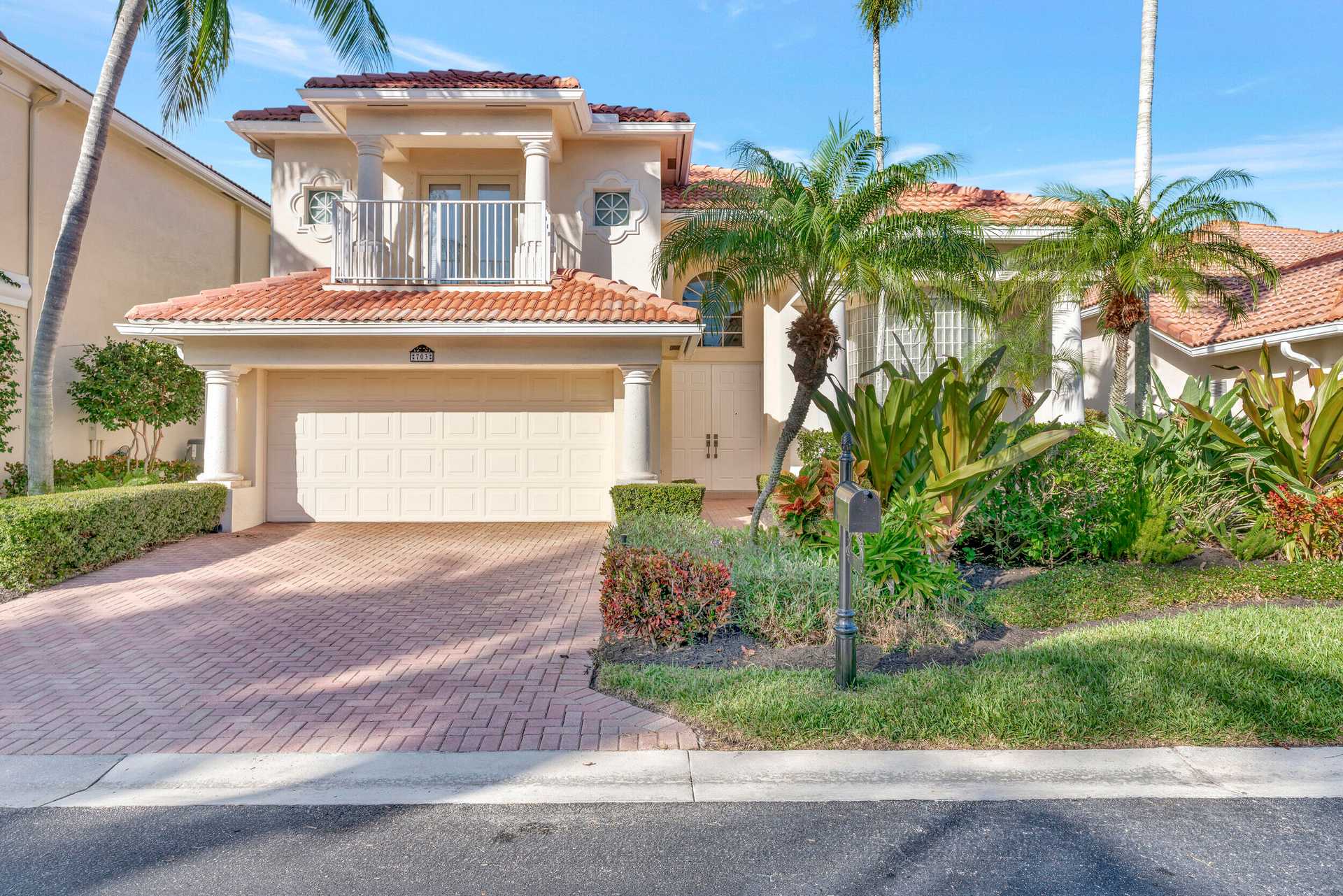 жилой дом в West Palm Beach, Florida 11625615