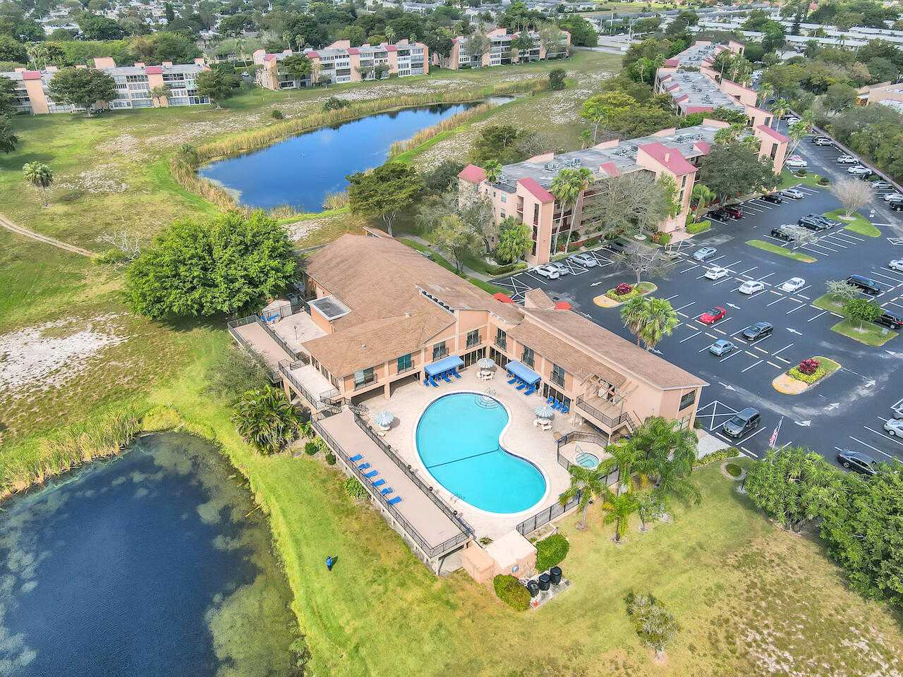 Condominium in Margate, Florida 11625623