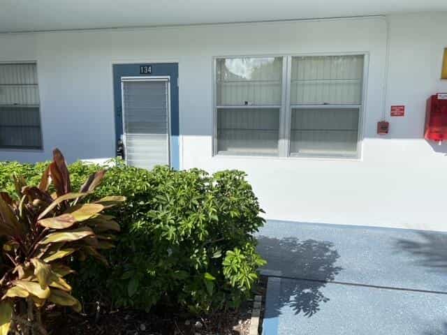 公寓 在 West Deerfield Beach, Florida 11625624