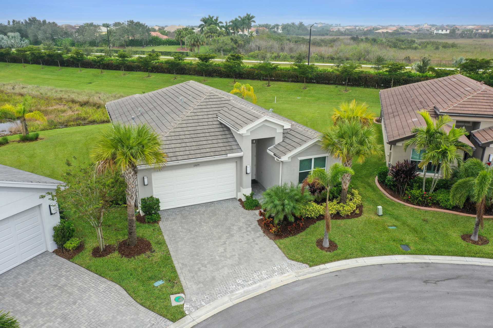 Residential in Port St. Lucie, Florida 11625637