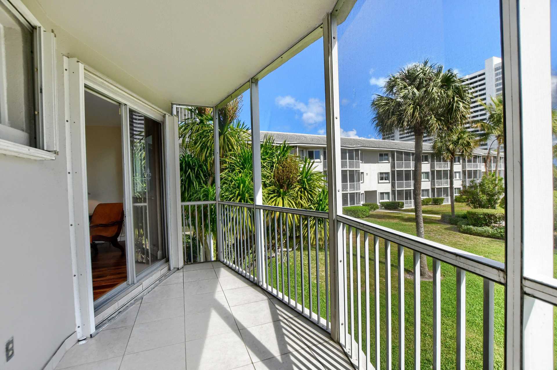 Condominium in Boca Raton, Florida 11625656