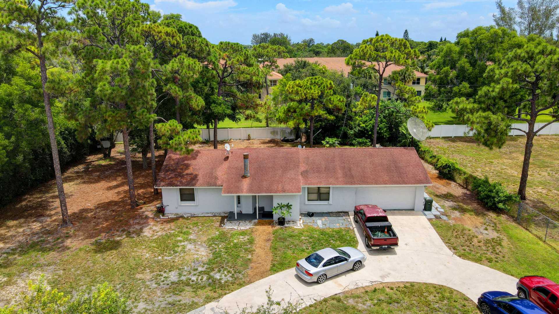 House in Greenacres, Florida 11625671
