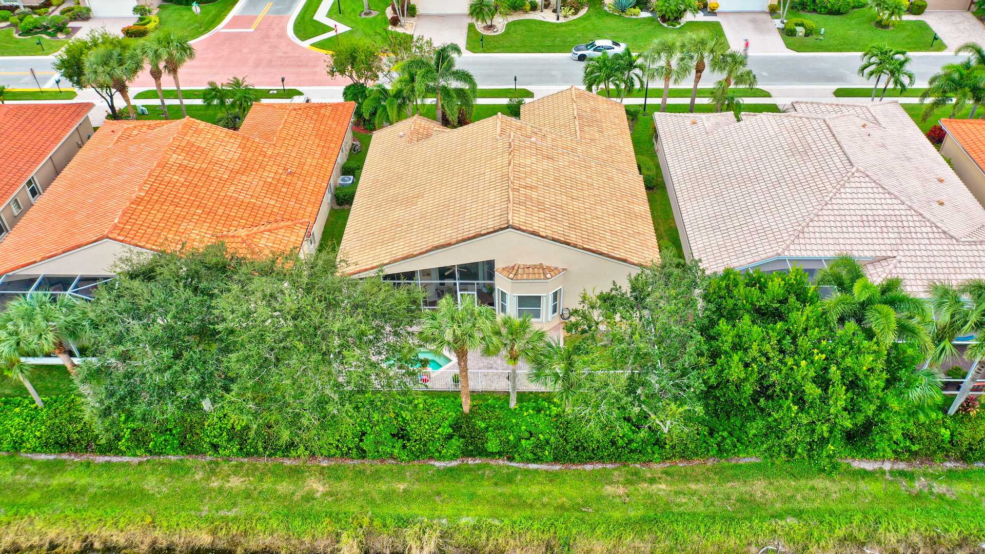 House in Aberdeen, Florida 11625742