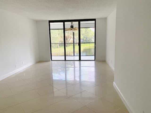 House in Coconut Creek, Florida 11625745