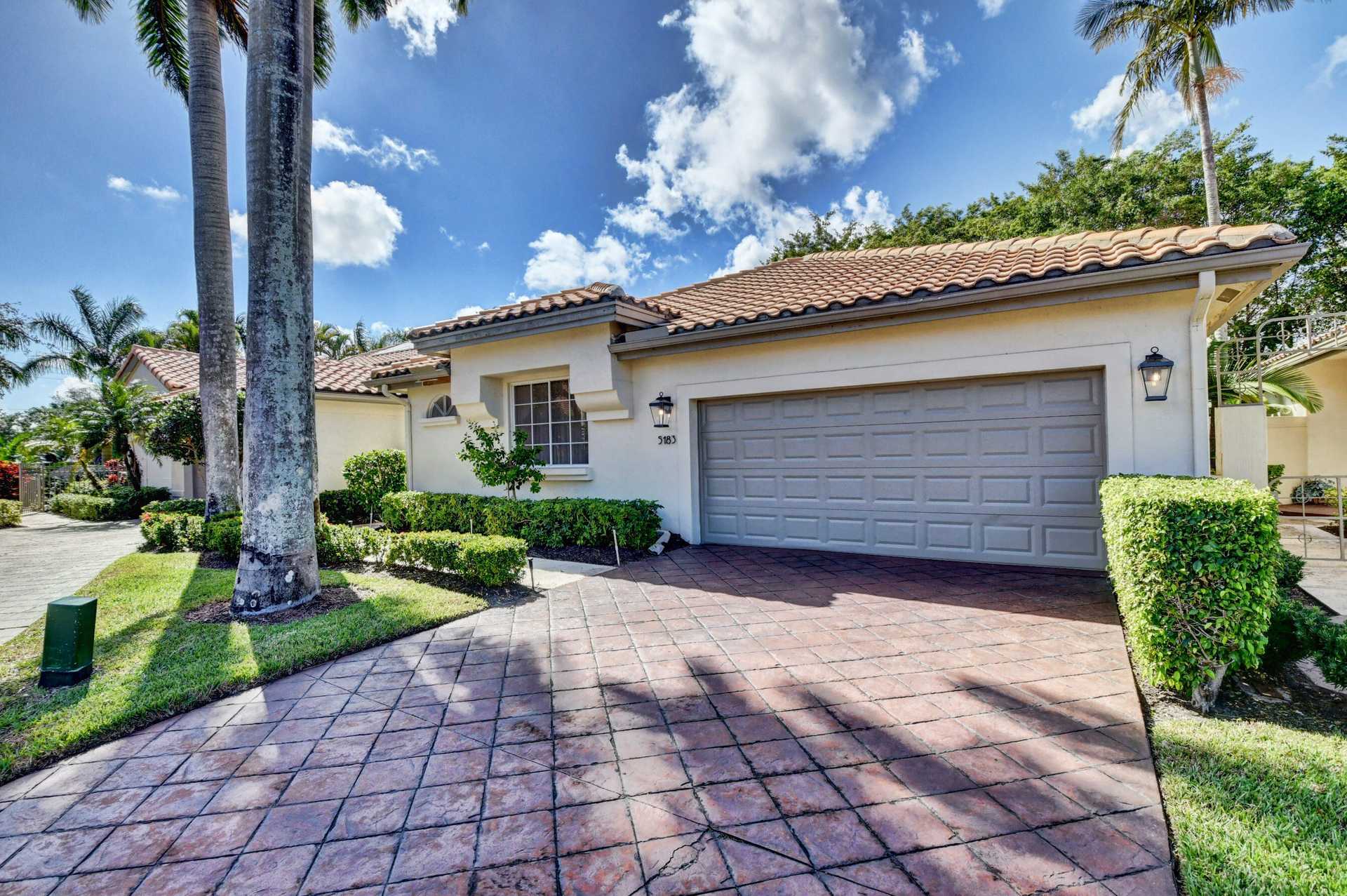 House in Boca West, Florida 11625757