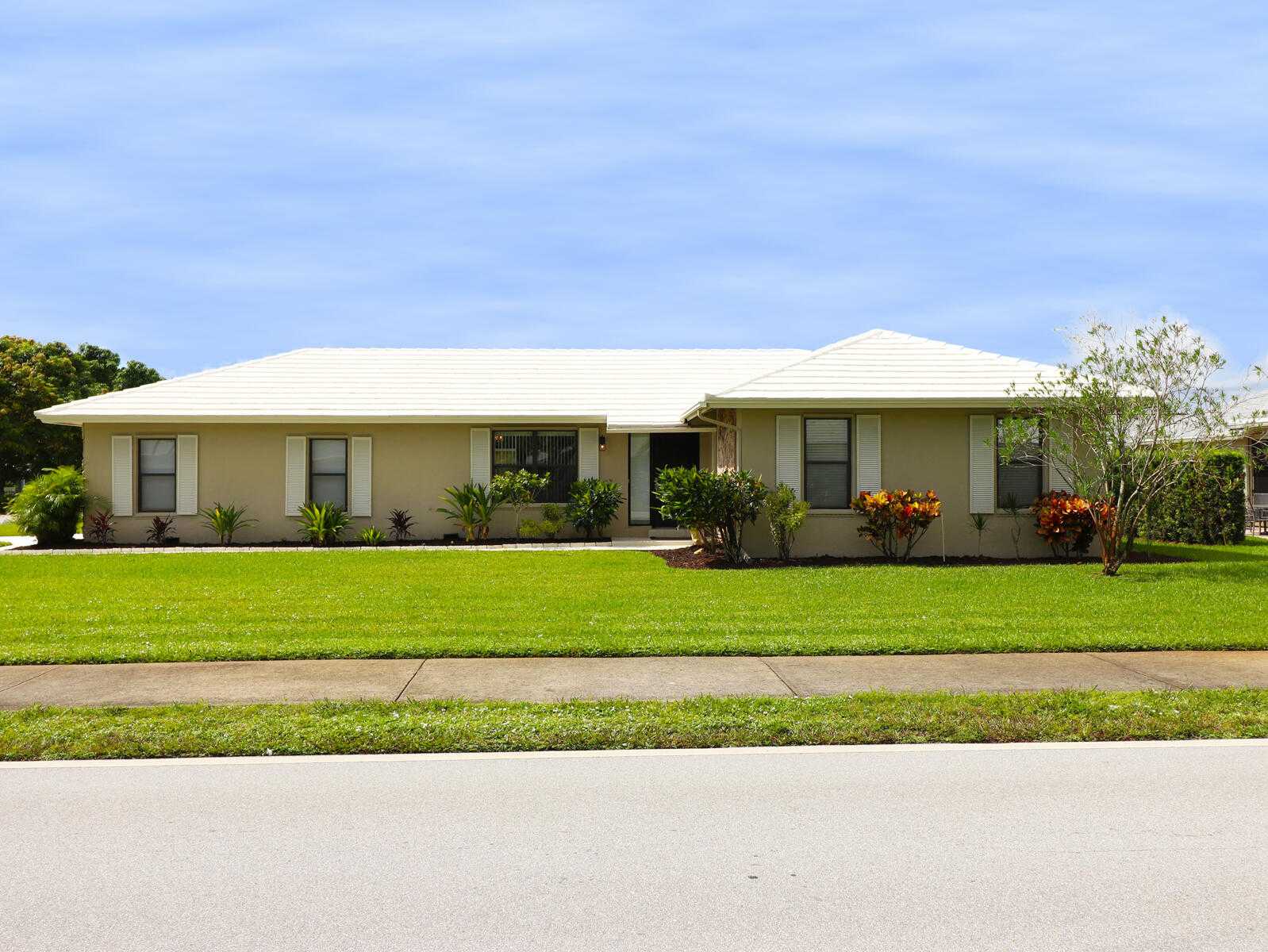House in Tequesta, Florida 11625774
