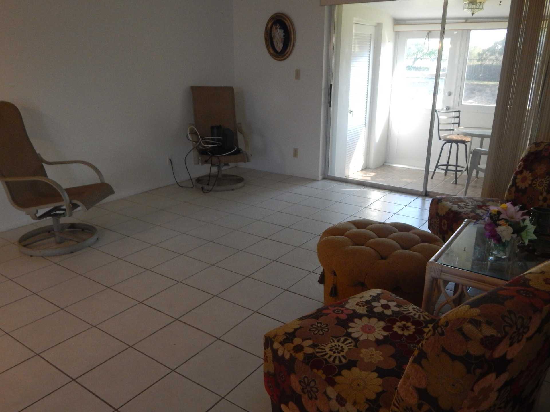 House in West Palm Beach, Florida 11625803