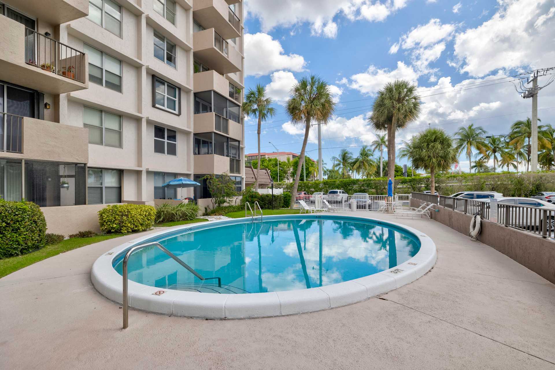 Condominium in Pompano Beach, Florida 11625836
