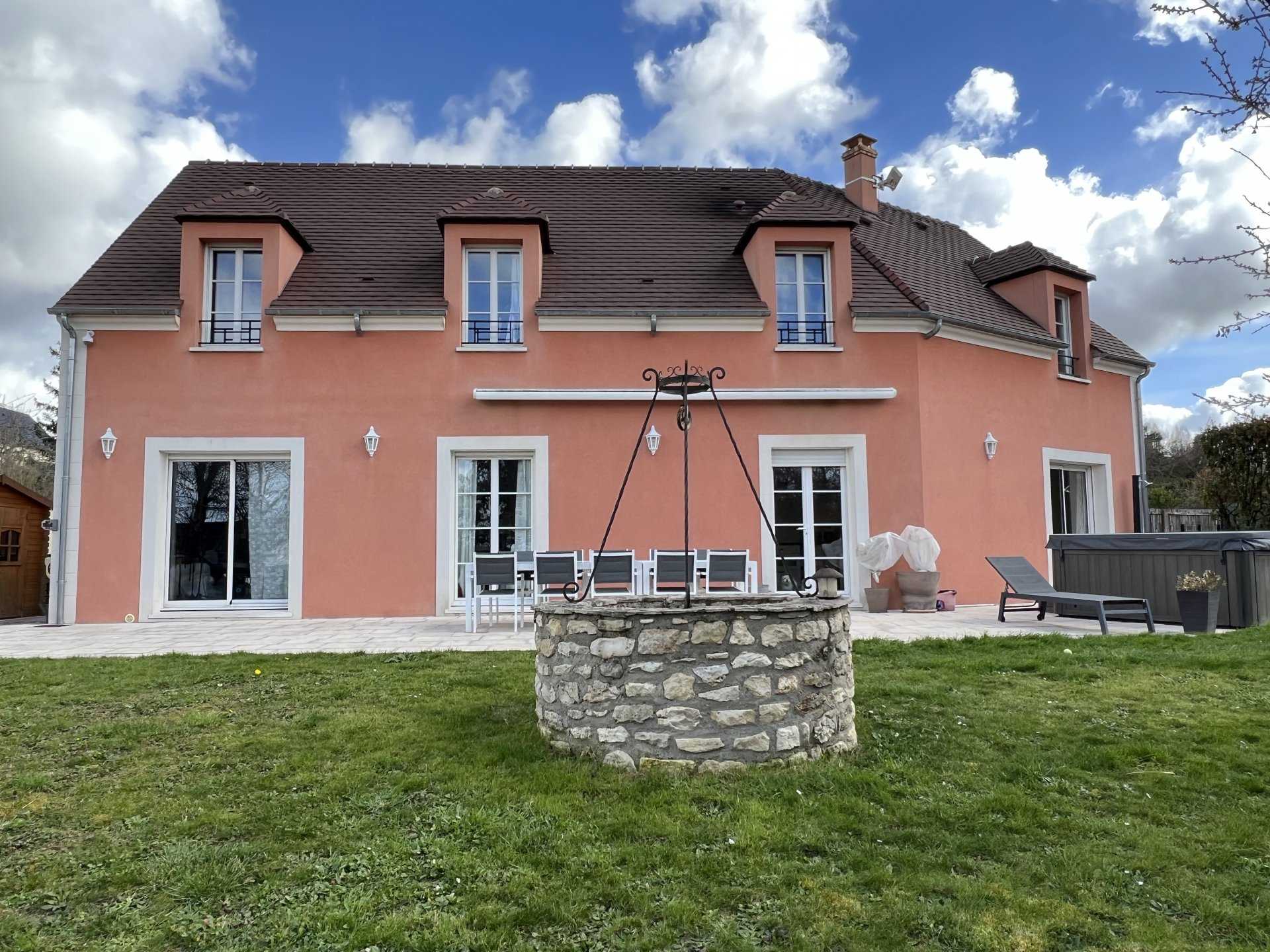 House in Cherisy, Centre-Val de Loire 11625956